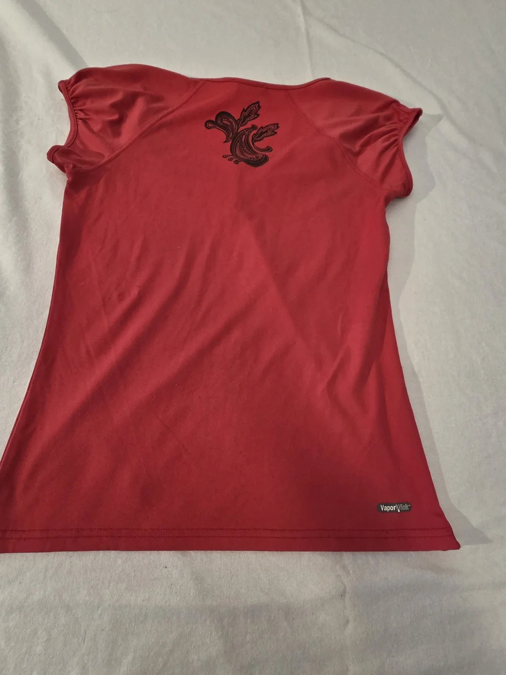 The North Face Women's Red Short-Sleeve Tee with Black Paisley Graphic - Picture 5 of 5